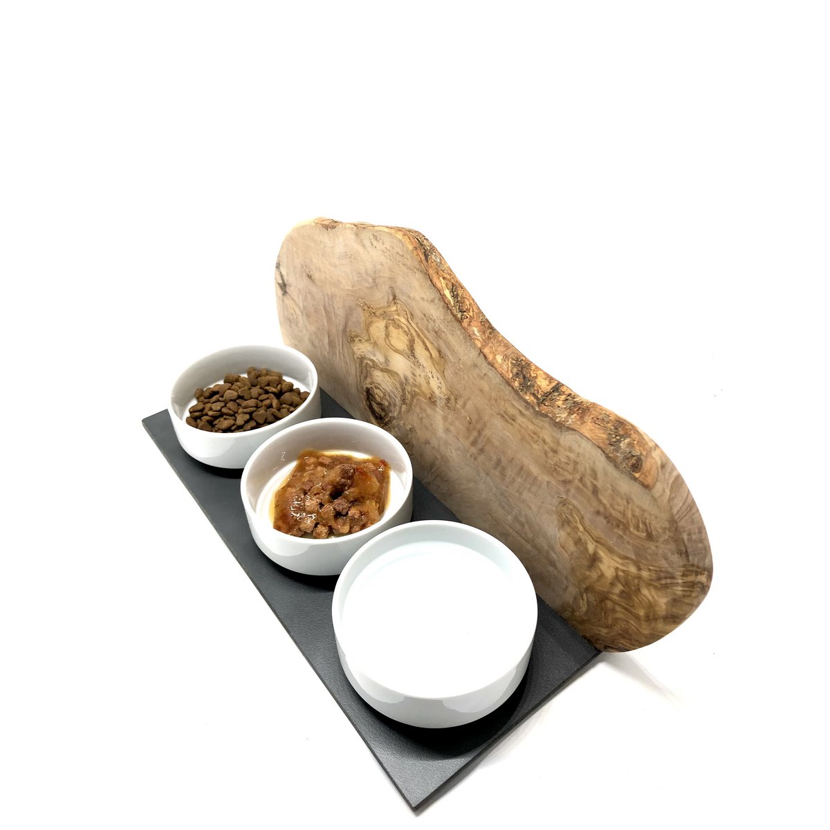 Prachtig voerstation van olijfhout